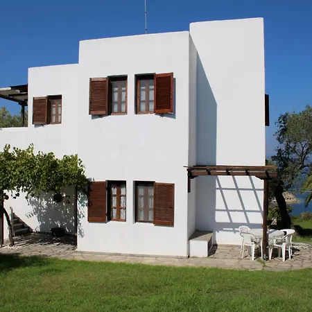 Aspro Spiti 1 오르모스 파나기아스