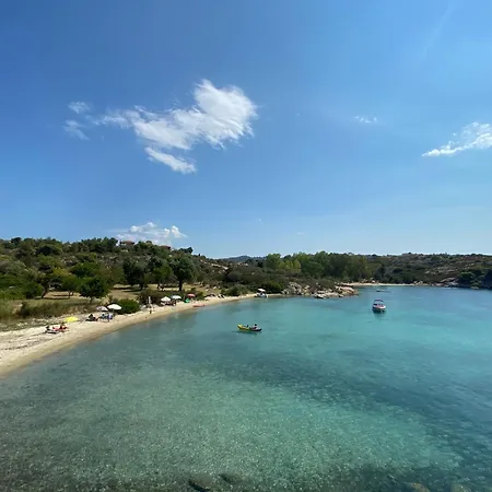 Aspro Spiti 1 아파트 오르모스 파나기아스